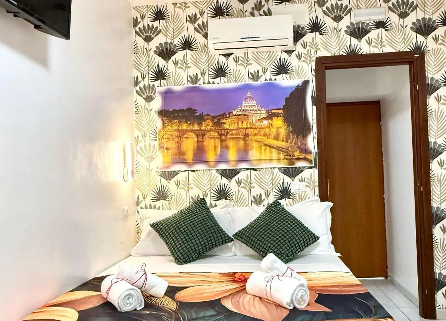 Rome Victoria Guesthouse 0*,  Italy
