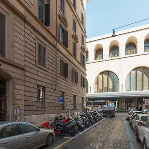 Station House Affittacamere